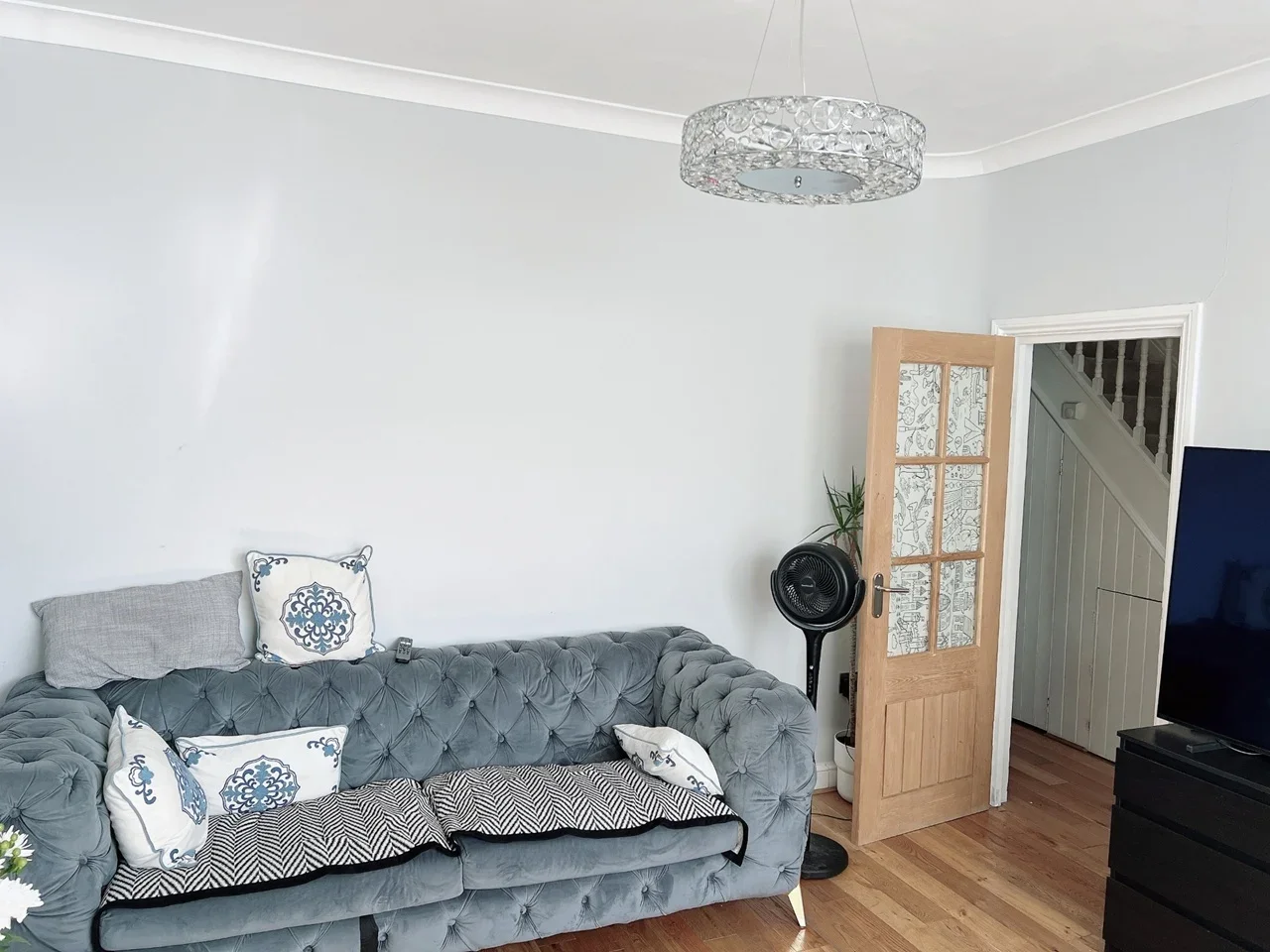 House Gantshill Crescent in Greater London