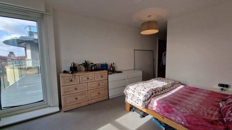 Room Boyces Avenue in Bristol