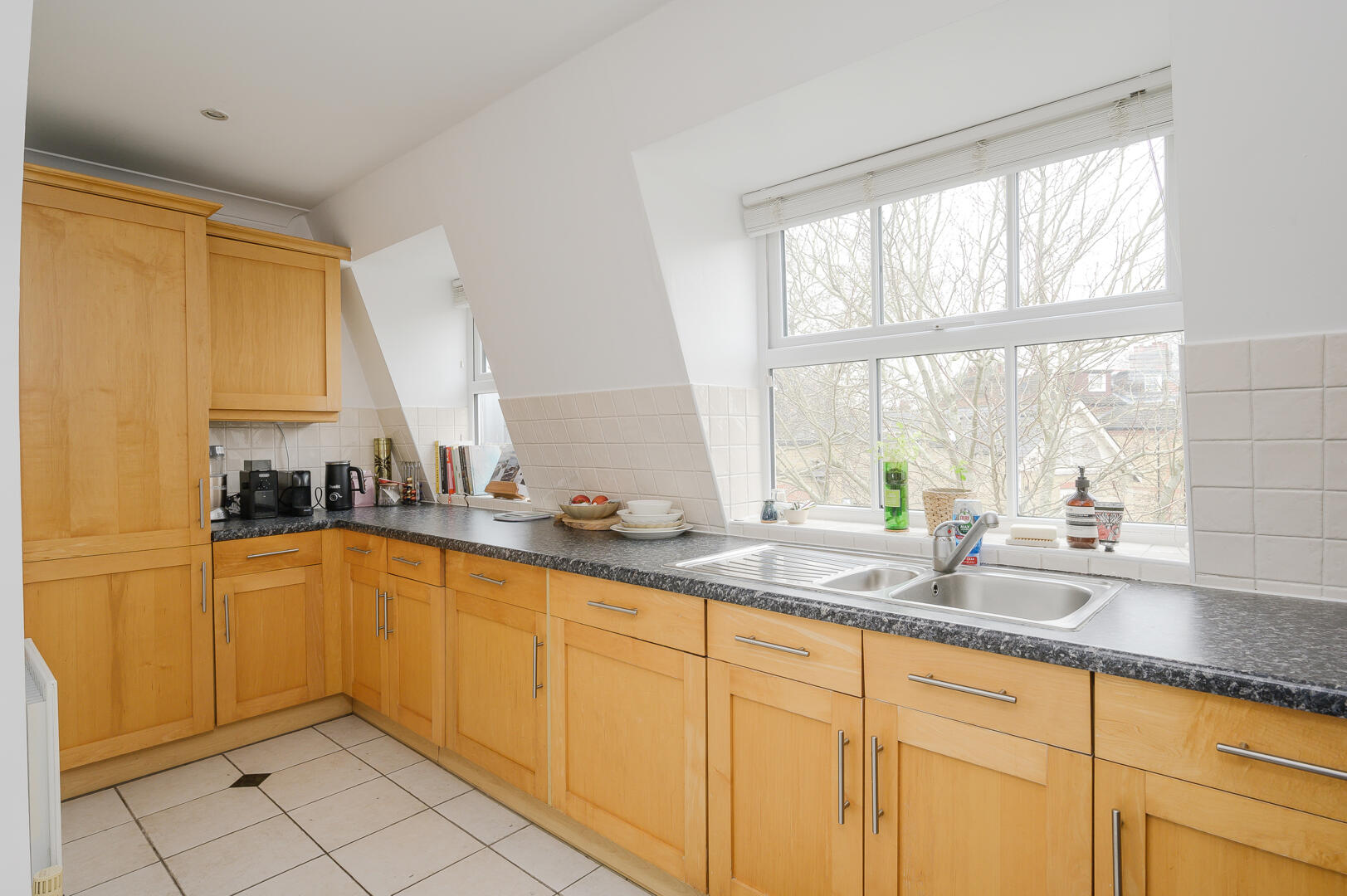Flat Layton Place in Greater London