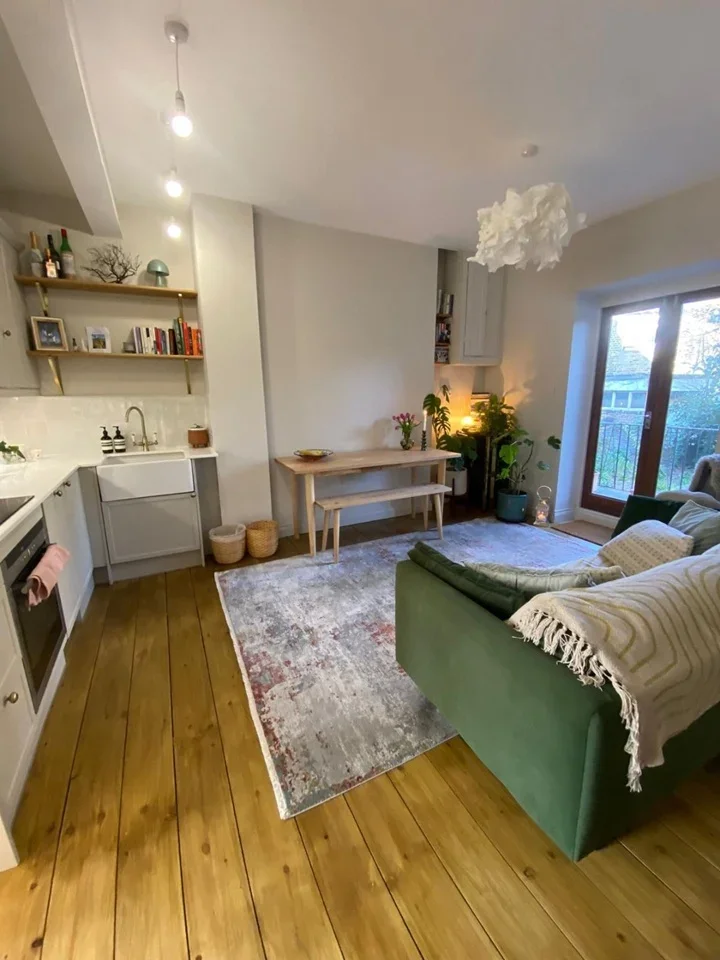 Flat Saint Thomas's Road in Greater London