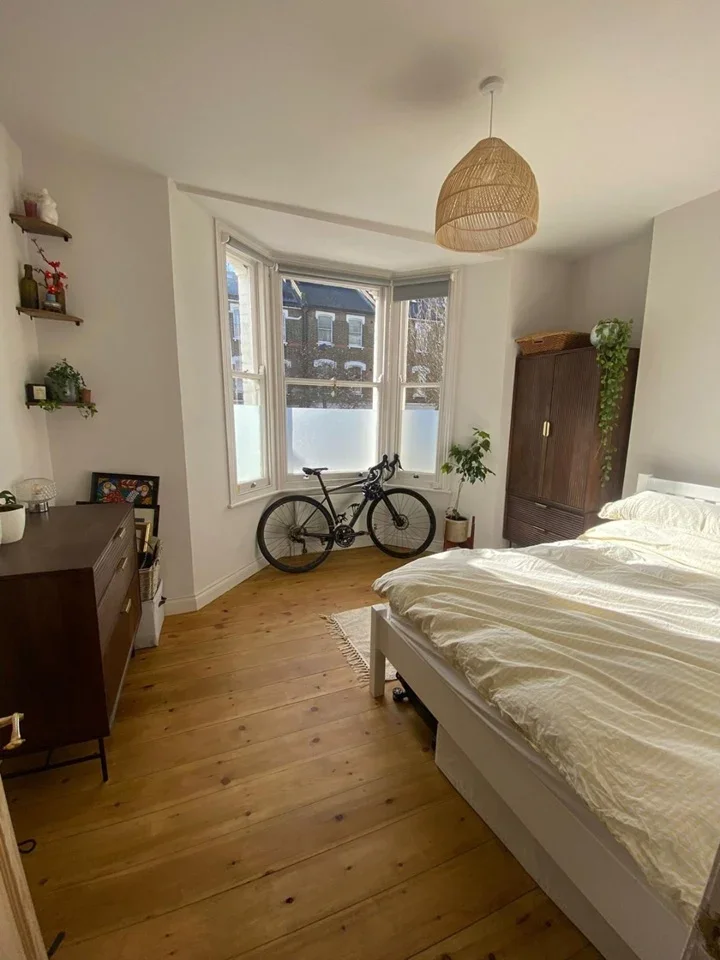 Flat Saint Thomas's Road in Greater London