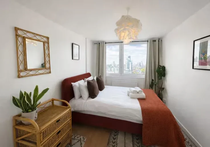 Flat Weston Street in Greater London