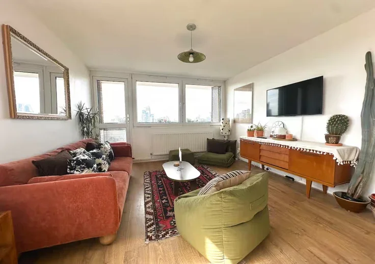 Flat Weston Street in Greater London