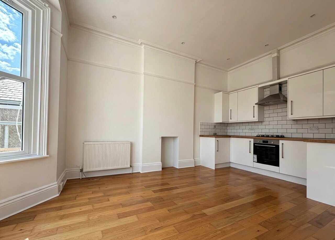 Flat Winchester Road in Worthing