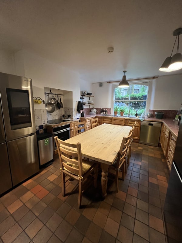 Room Burghley Road in Greater London