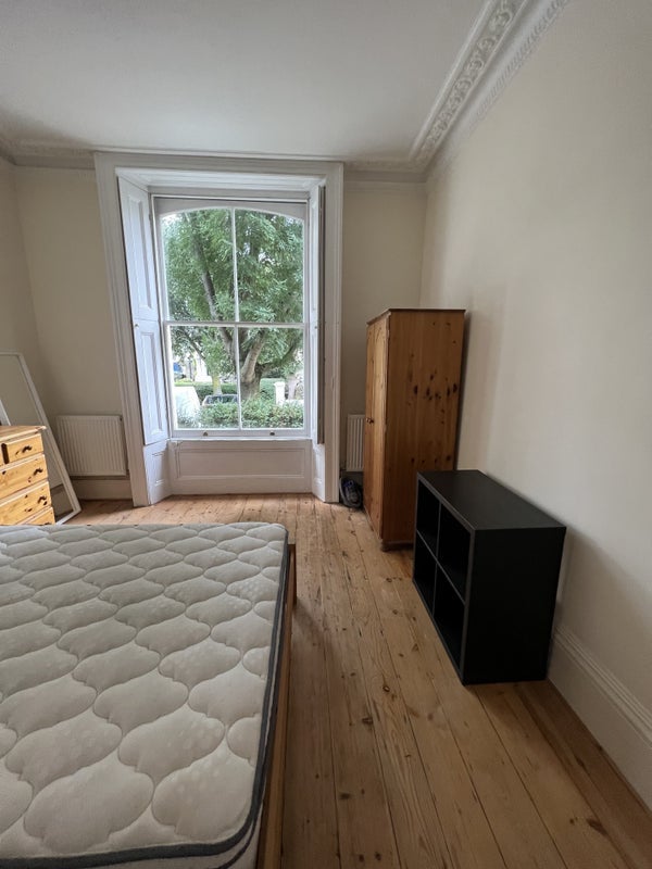 Room Burghley Road in Greater London