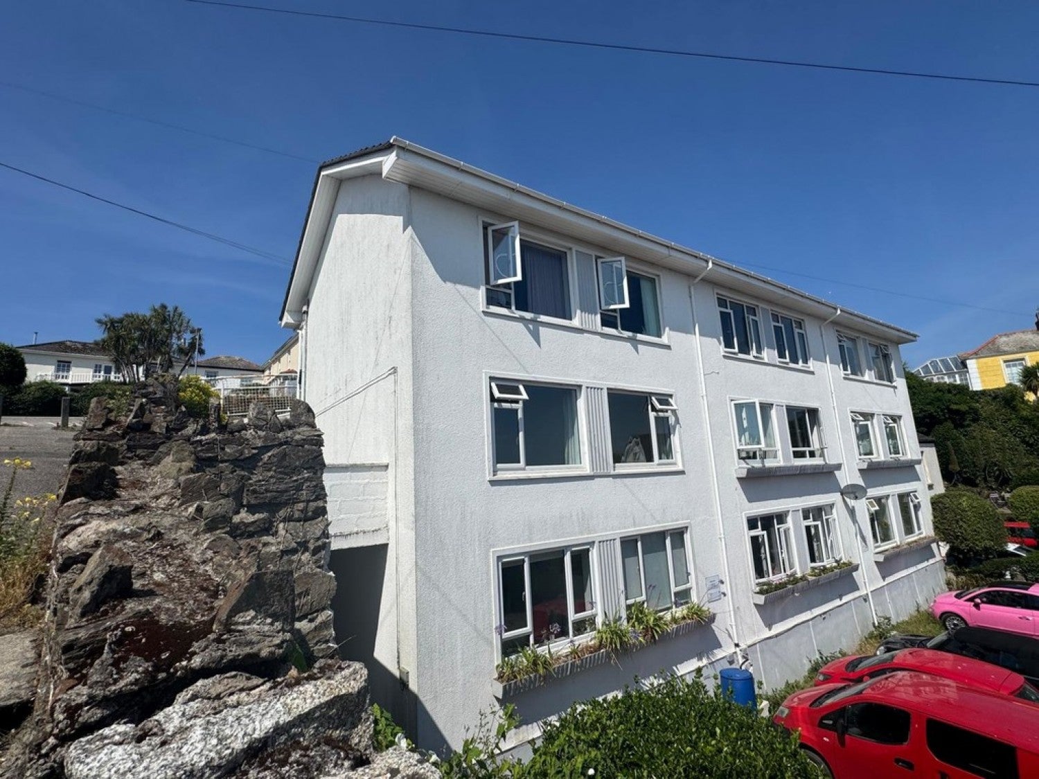 Flat Minnie Place in Falmouth