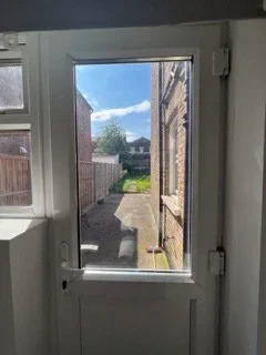 Flat Thurlestone Road in Greater London