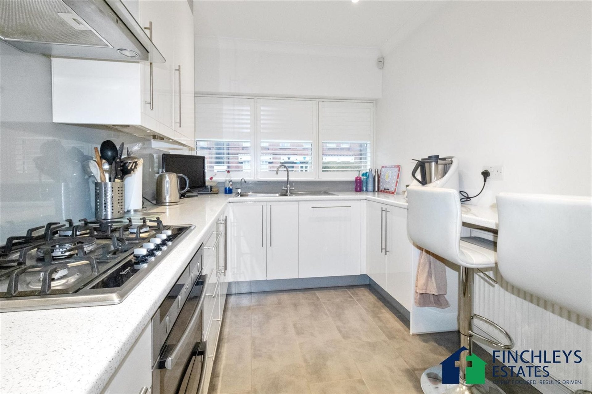 House Dale Grove in Greater London