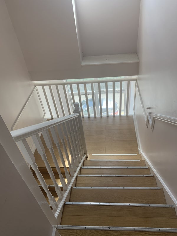 Flat Rathbone Street in Greater London
