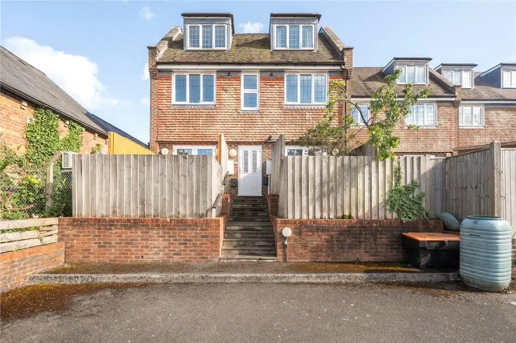 Flat Talbot Road in Tunbridge Wells