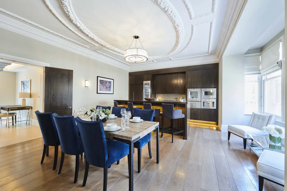 Flat Duke Street in City of Westminster