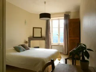 Chambre Rue des Châtaigniers à Bourg-Argental