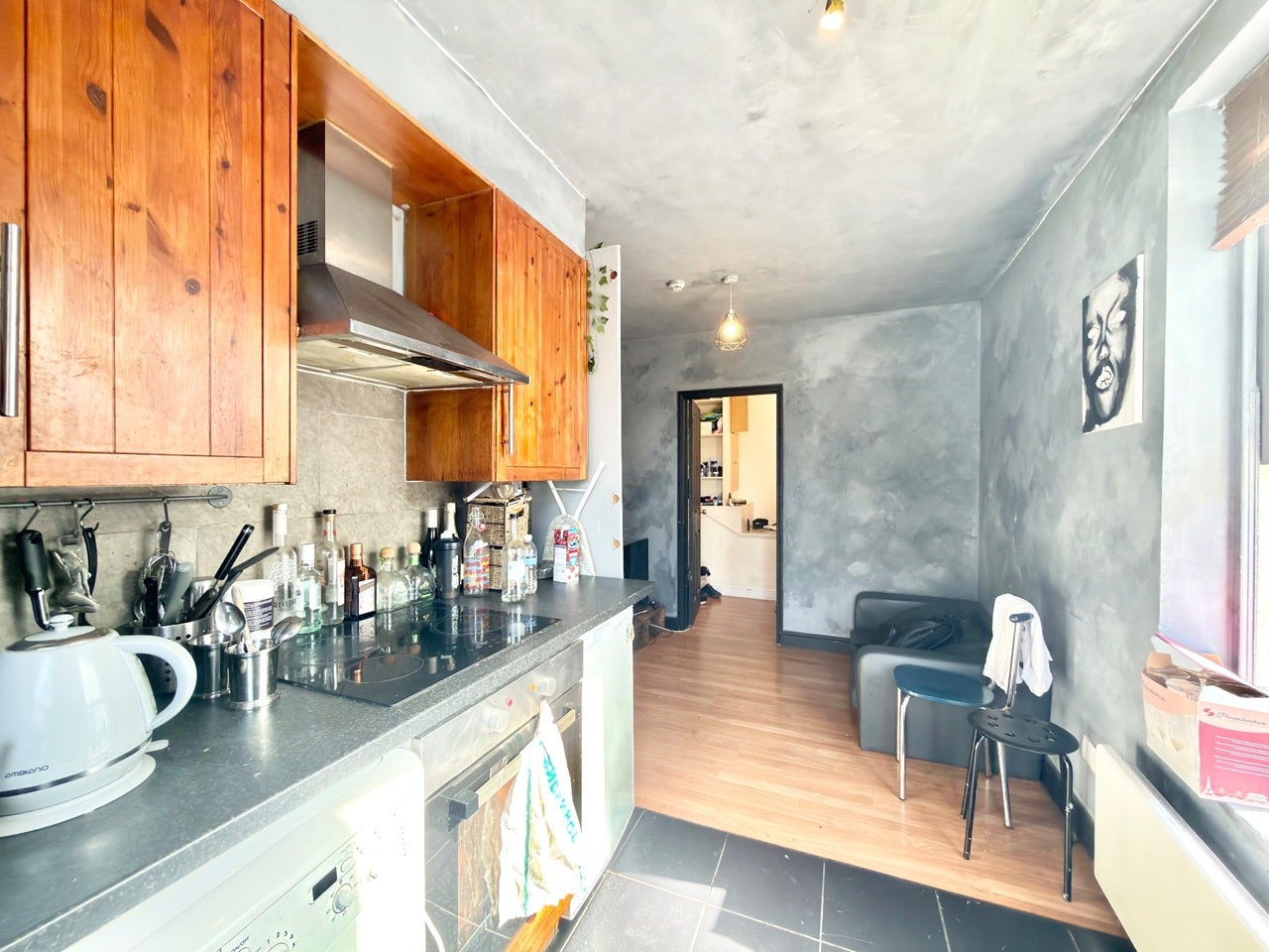 Flat Caledonian Road in Greater London