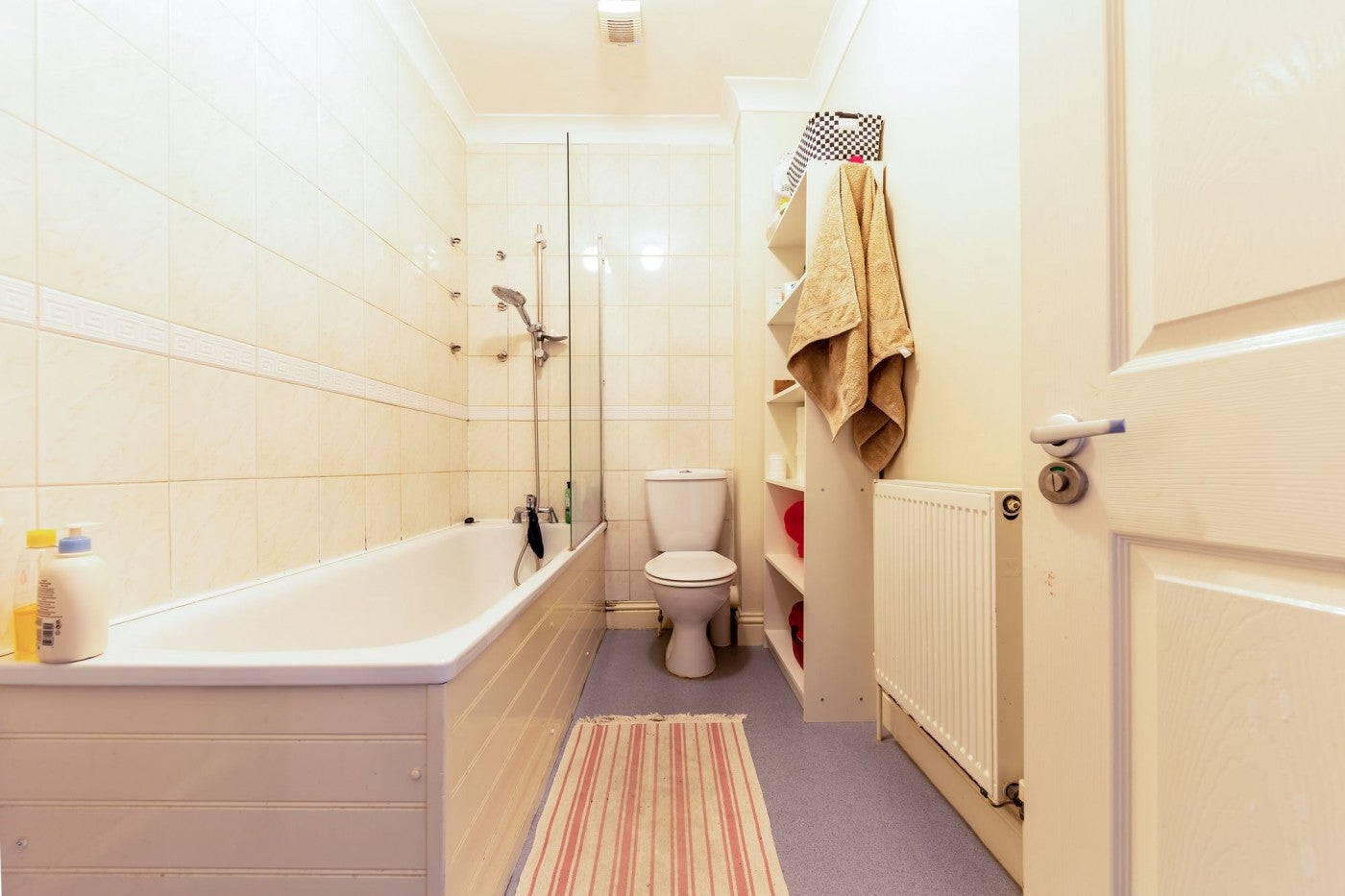 Flat Coleridge Road in Greater London