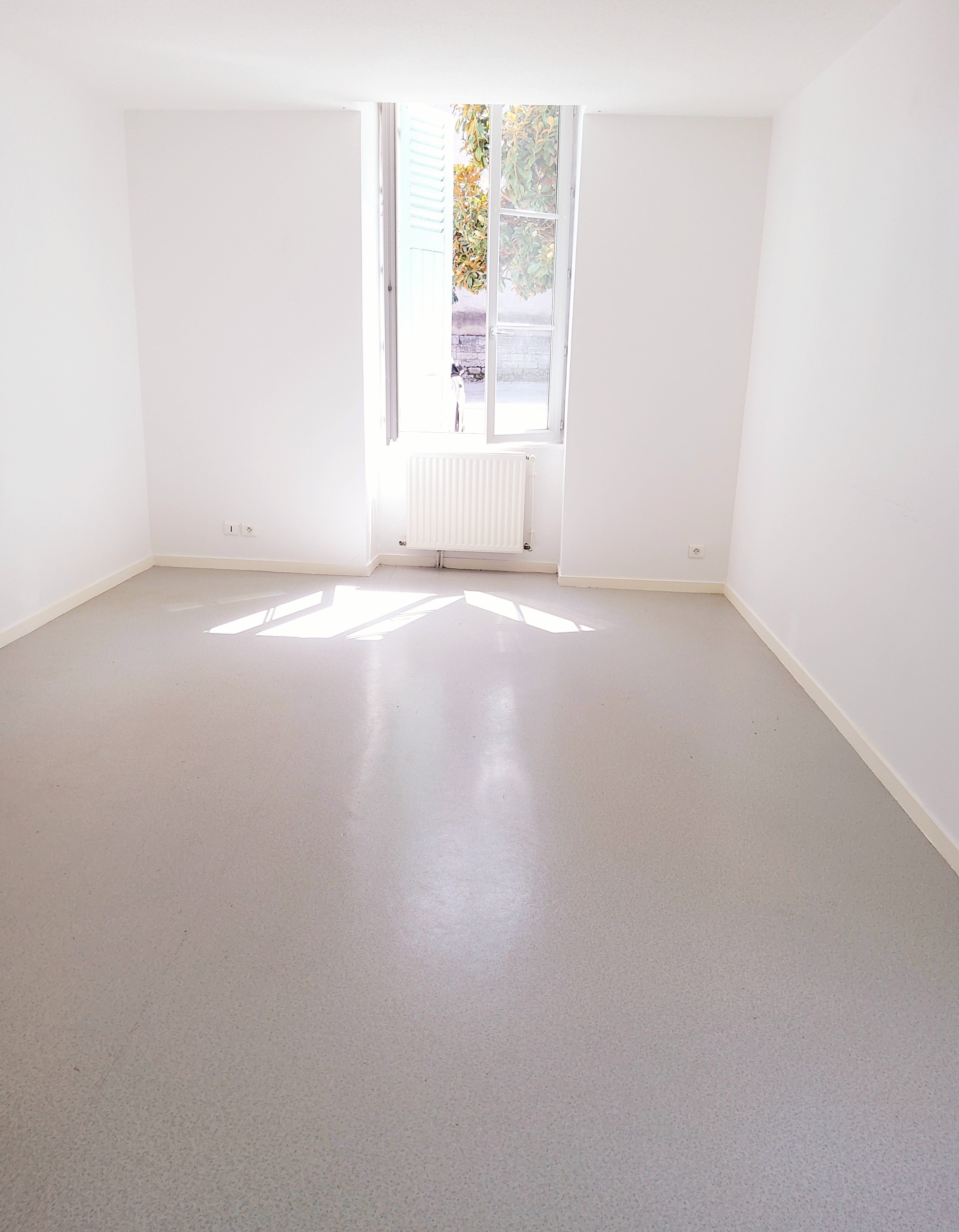 Flat Place Saint-Agnan in Cosne-Cours-sur-Loire
