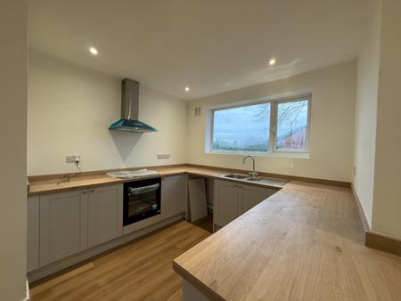 Flat Cowdray Close in Royal Leamington Spa