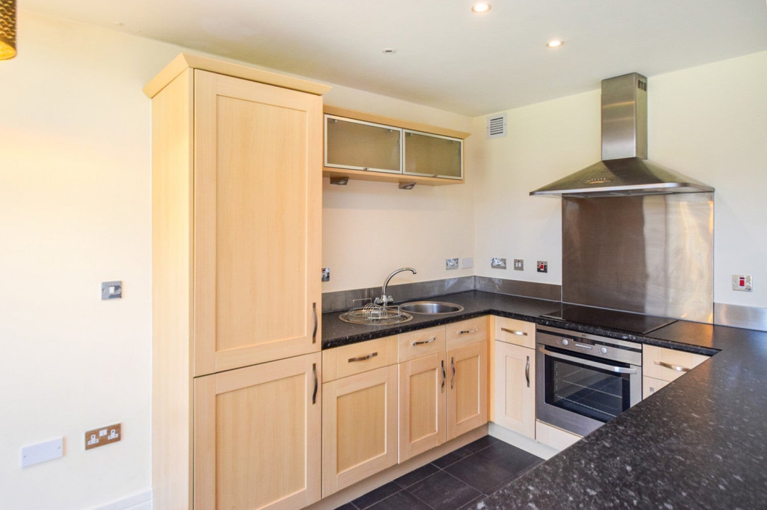 Flat Bargate in Kirklees