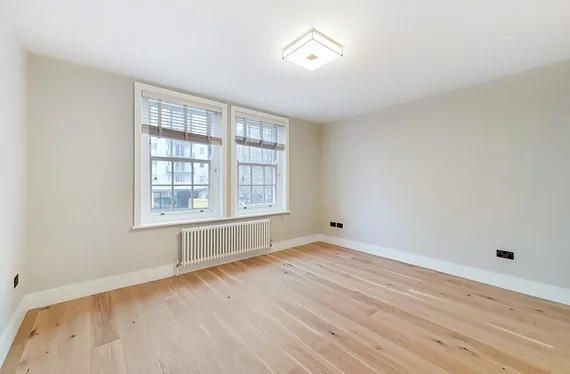 Flat Taunton Place in London