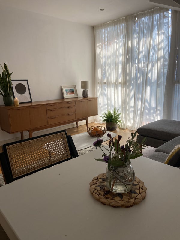 Flat Skypark Road in Bristol