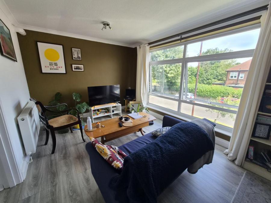 Flat Hunters Court in Newcastle upon Tyne