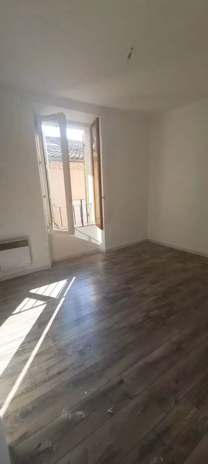 Flat Avenue René Cassin in Trets