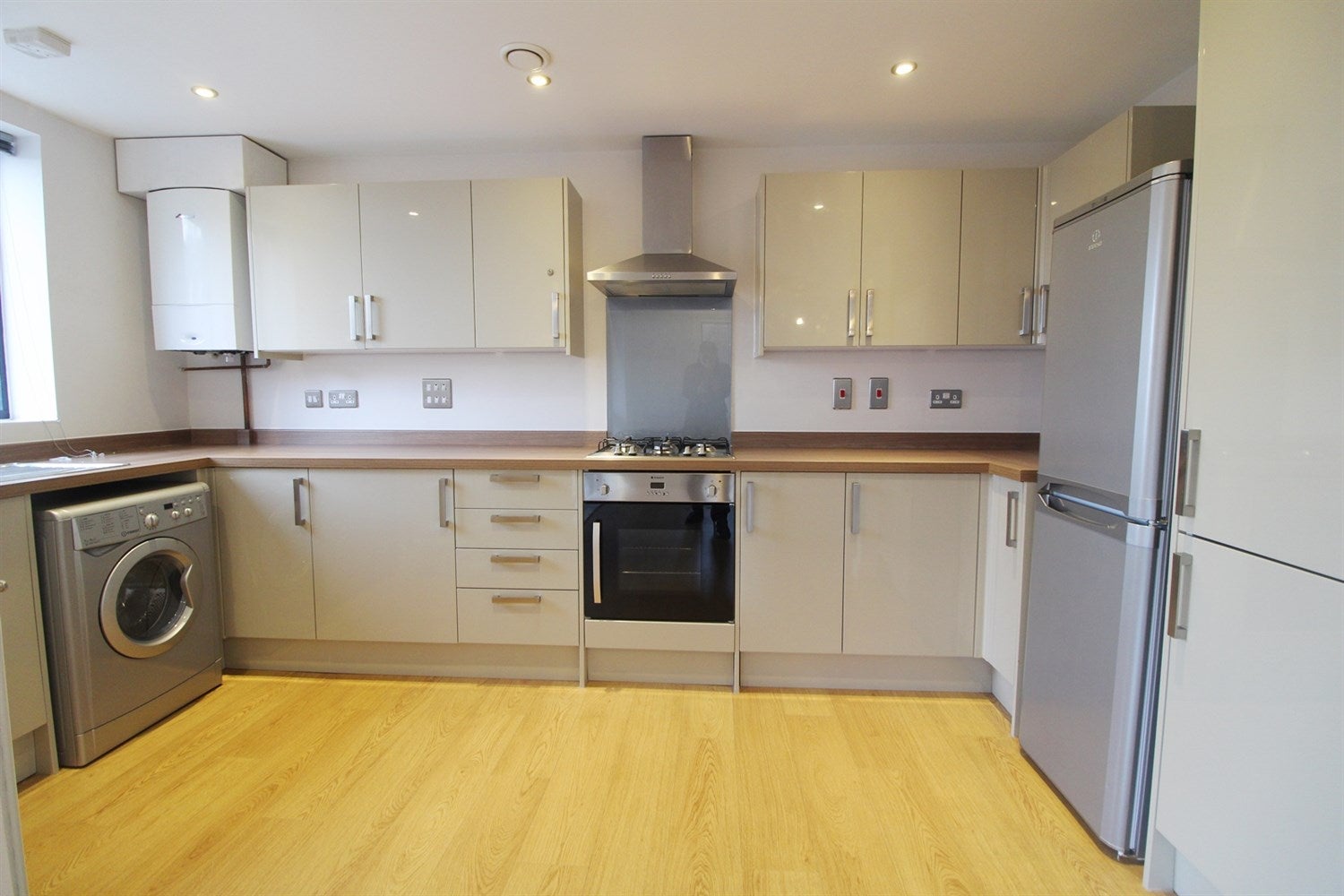 Flat Tilehurst Road in Reading