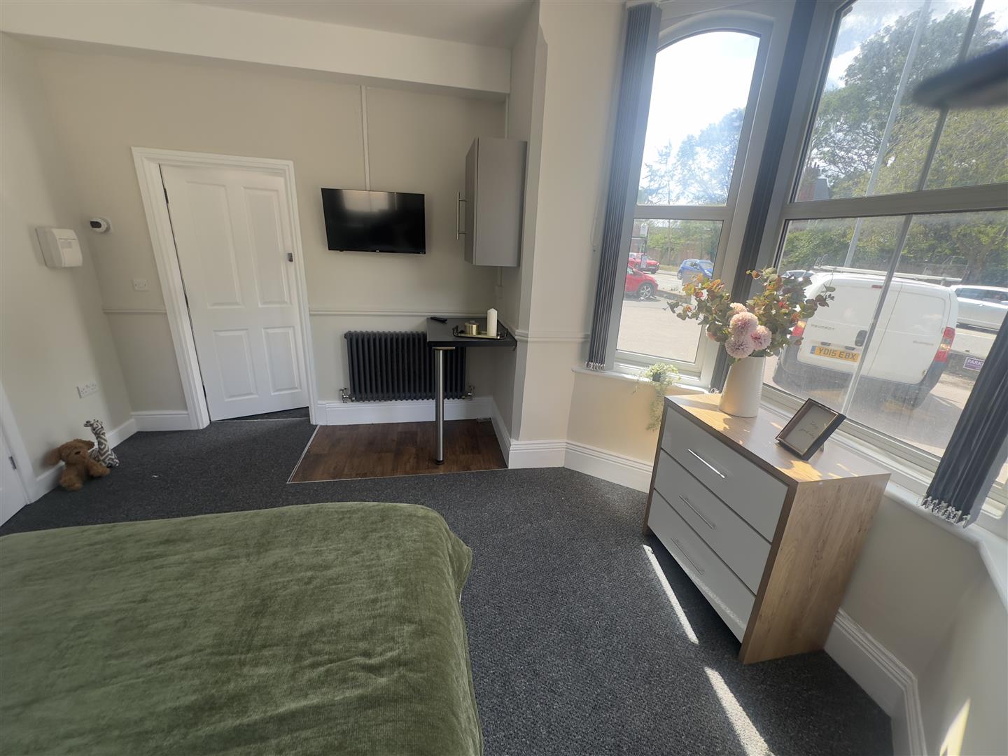 Room Woodhouse Road in Mansfield Woodhouse