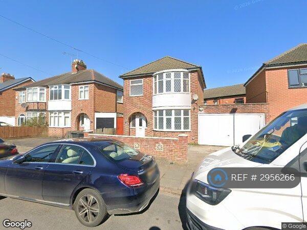 House Wyvern Avenue in Leicester