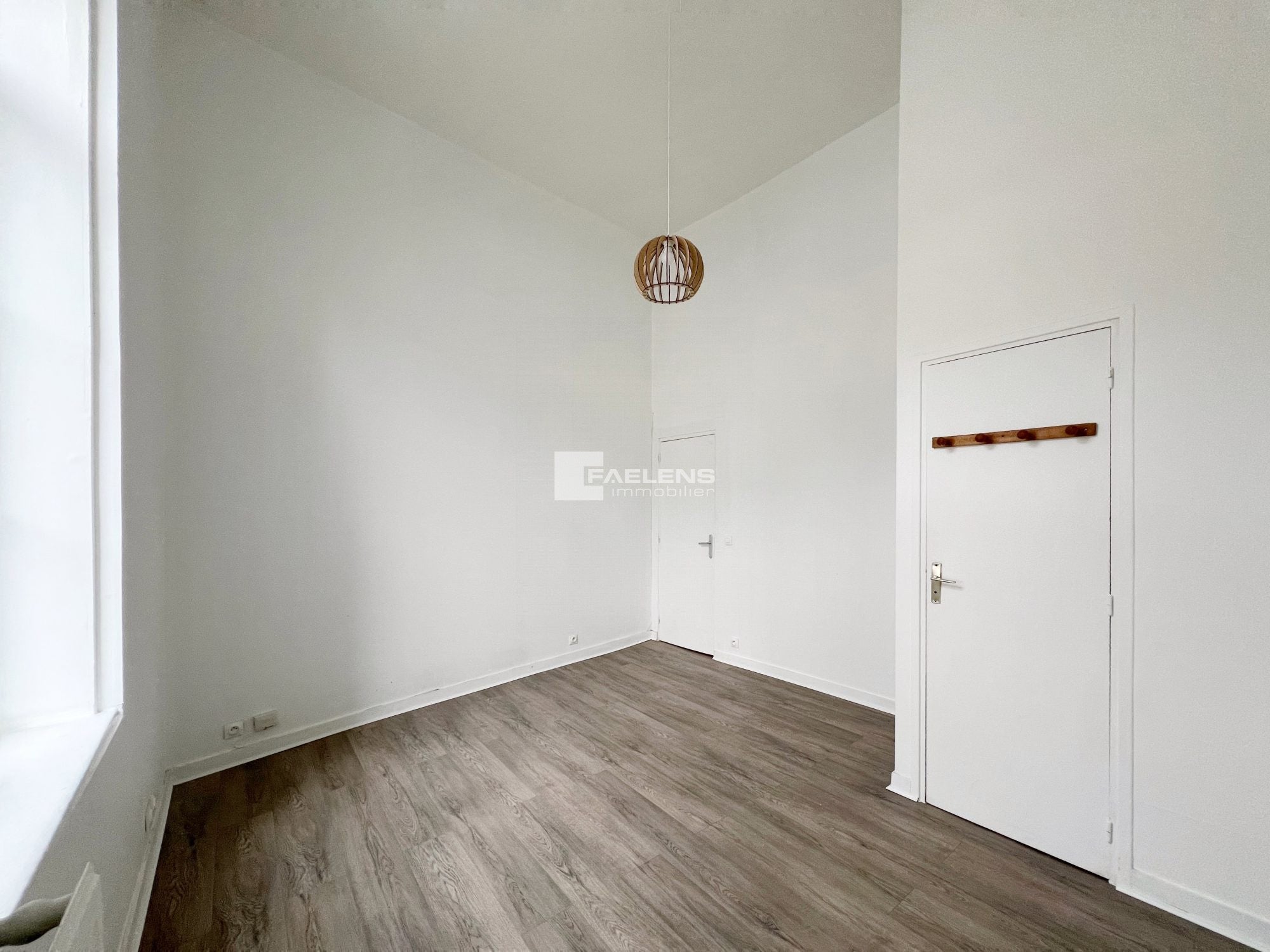 Flat Place Vanhoenacker in Lille