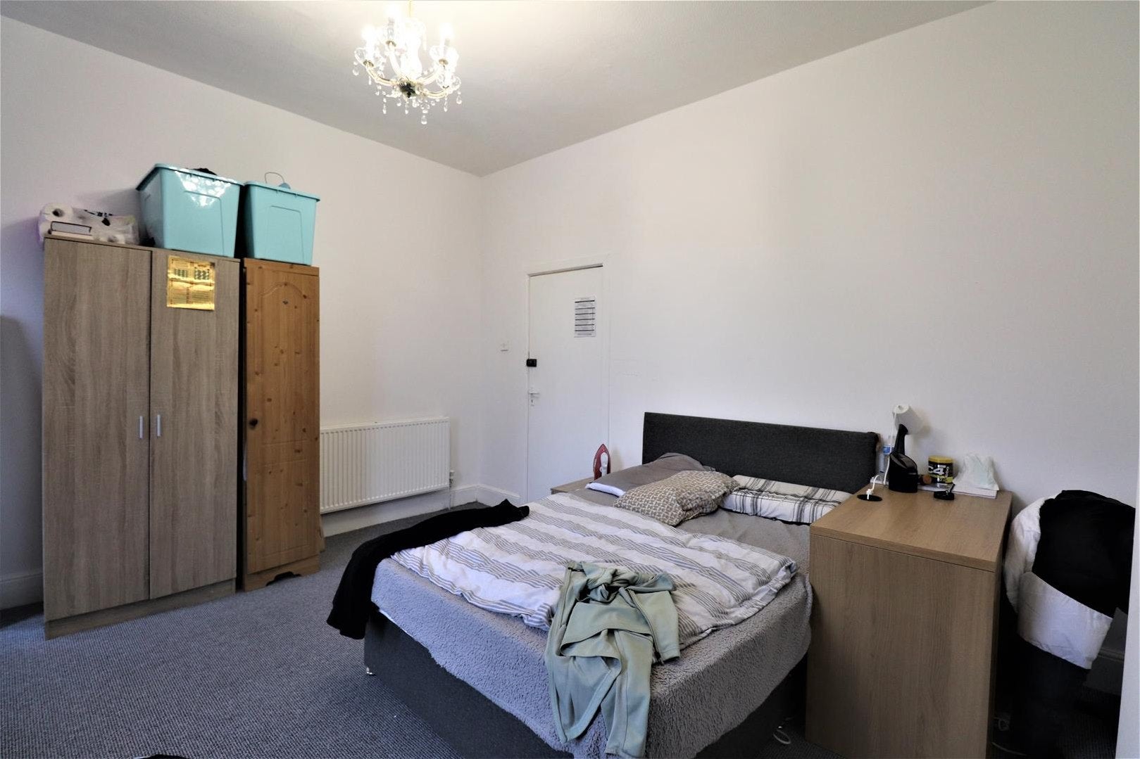Room Bevington Road in Birmingham