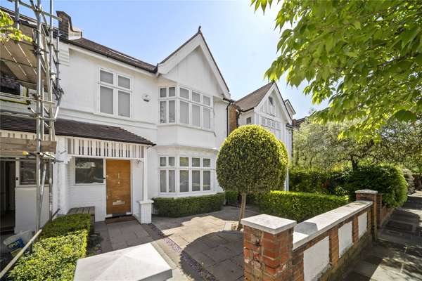 House Madrid Road in Greater London