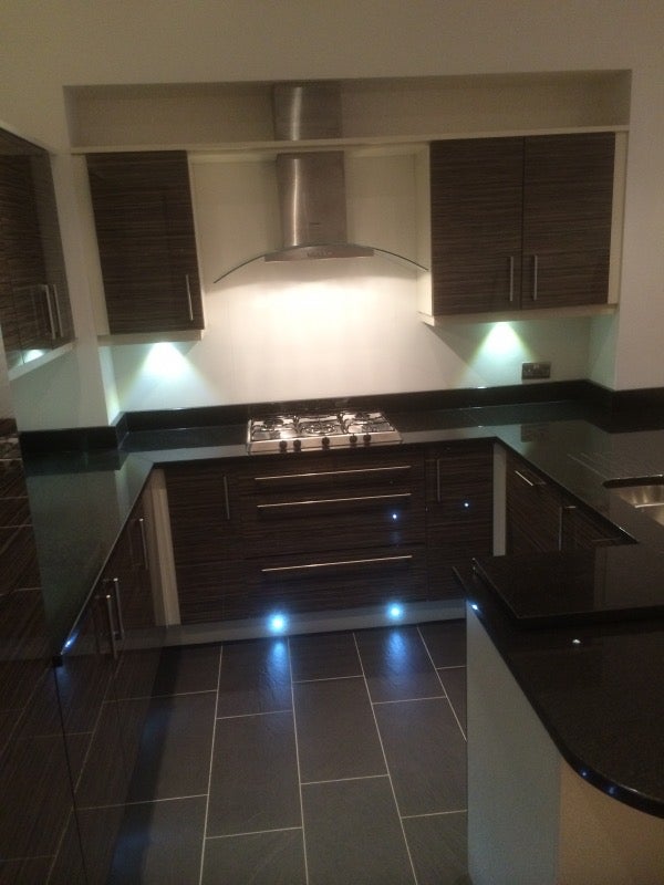Flat Cheltenham Terrace in Newcastle upon Tyne