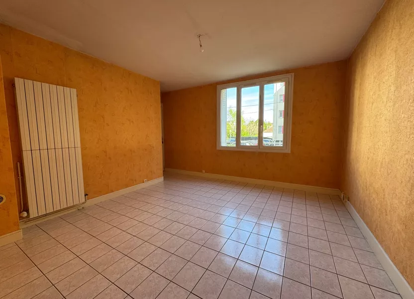Appartement Venelle Gambetta à Saint-Jean-de-la-Ruelle