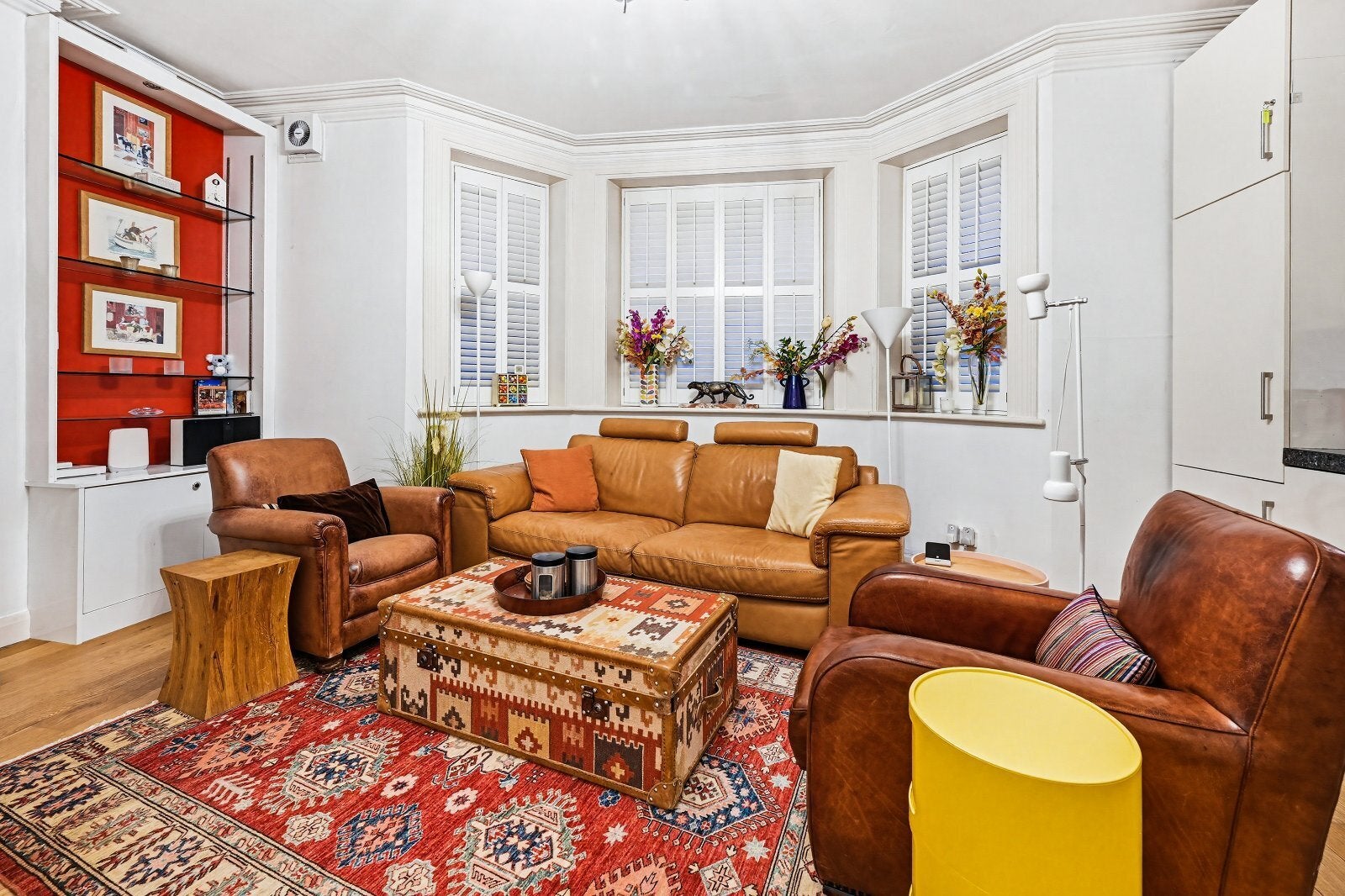 Flat Castle Lane in City of Westminster