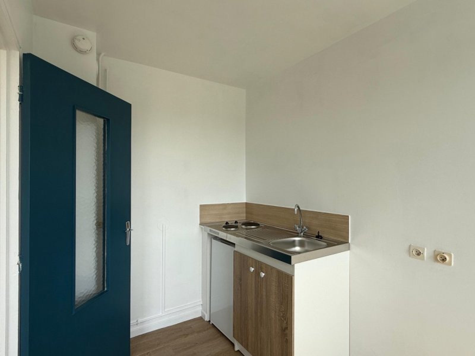 Flat Rue Georges Clemenceau in Troyes