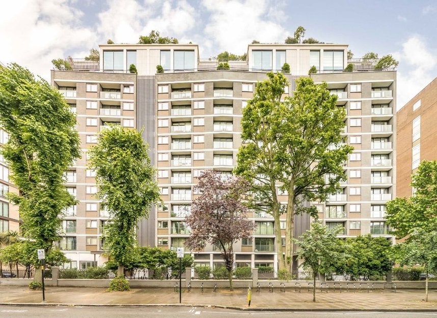 Flat St John's Wood Road in City of Westminster