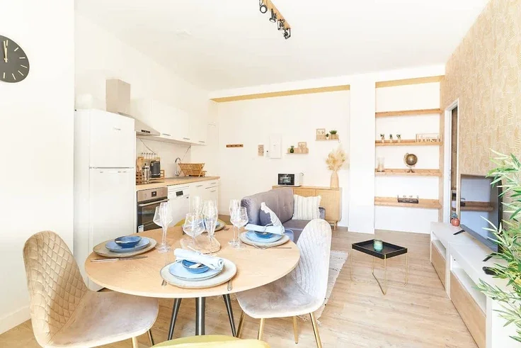 Appartement Place Pierre Semard à Béziers