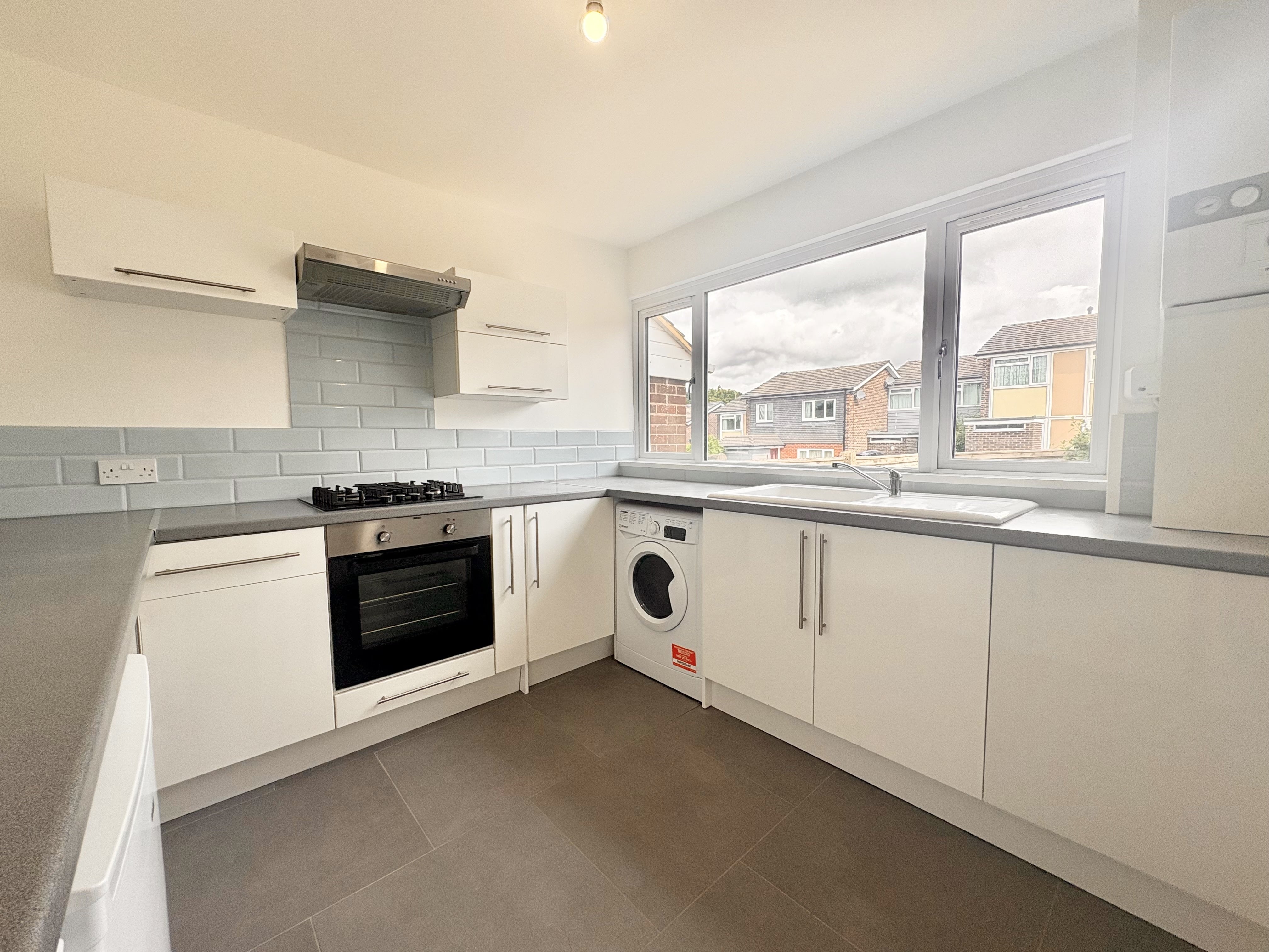 House Pyle Close in Havant
