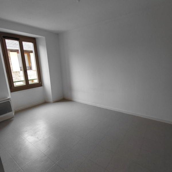 Appartement Place Combette à La Mure