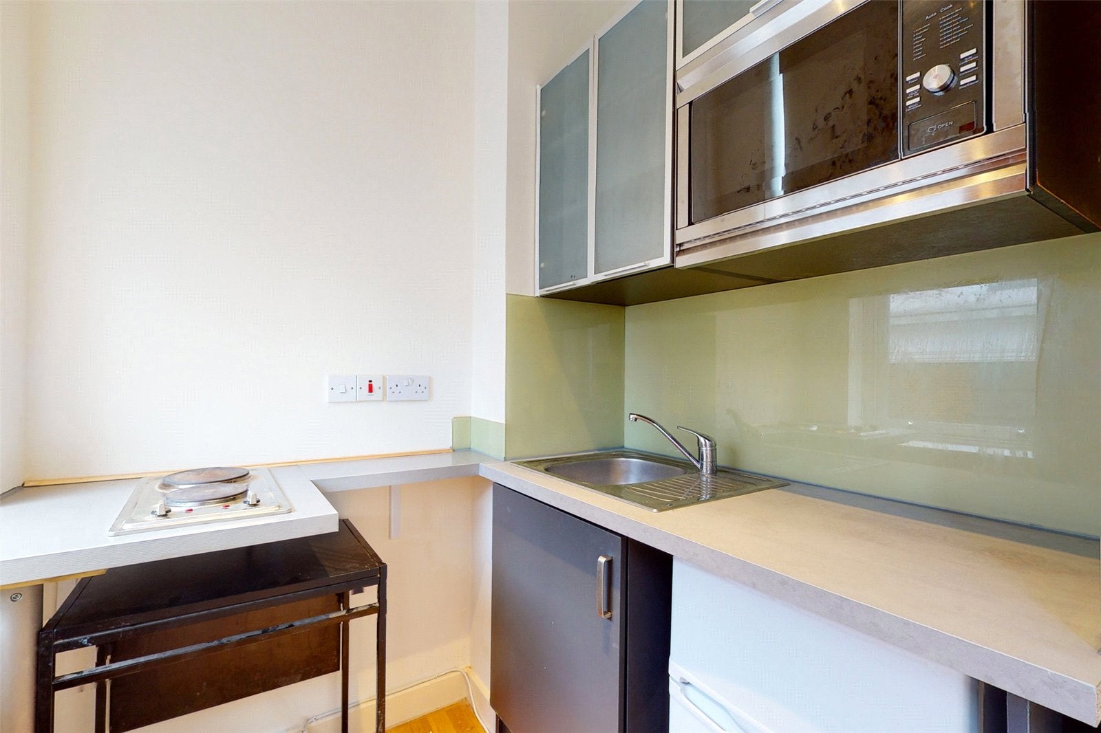 Flat Bayham Street in Greater London