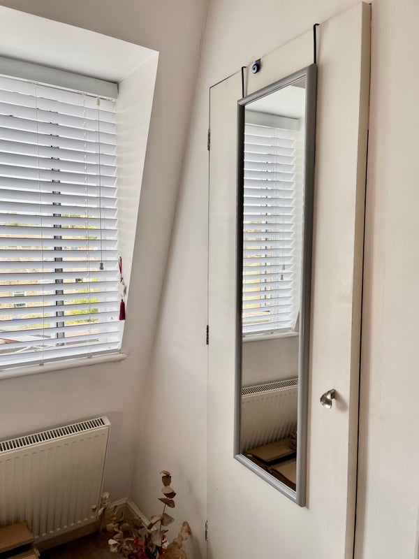 Room Clarence Road in Greater London