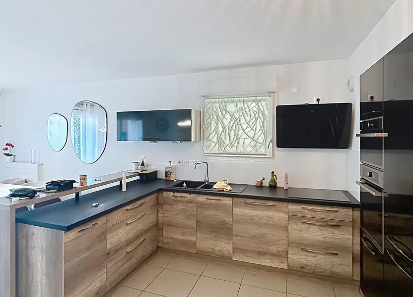 Maison rue des Lauriers à Cranves-Sales