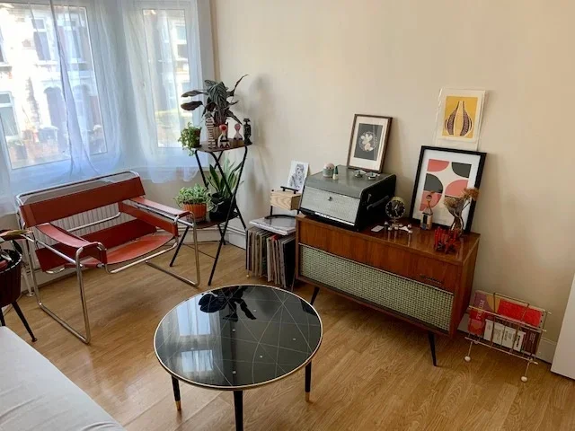 Flat Blackhorse Lane in Greater London
