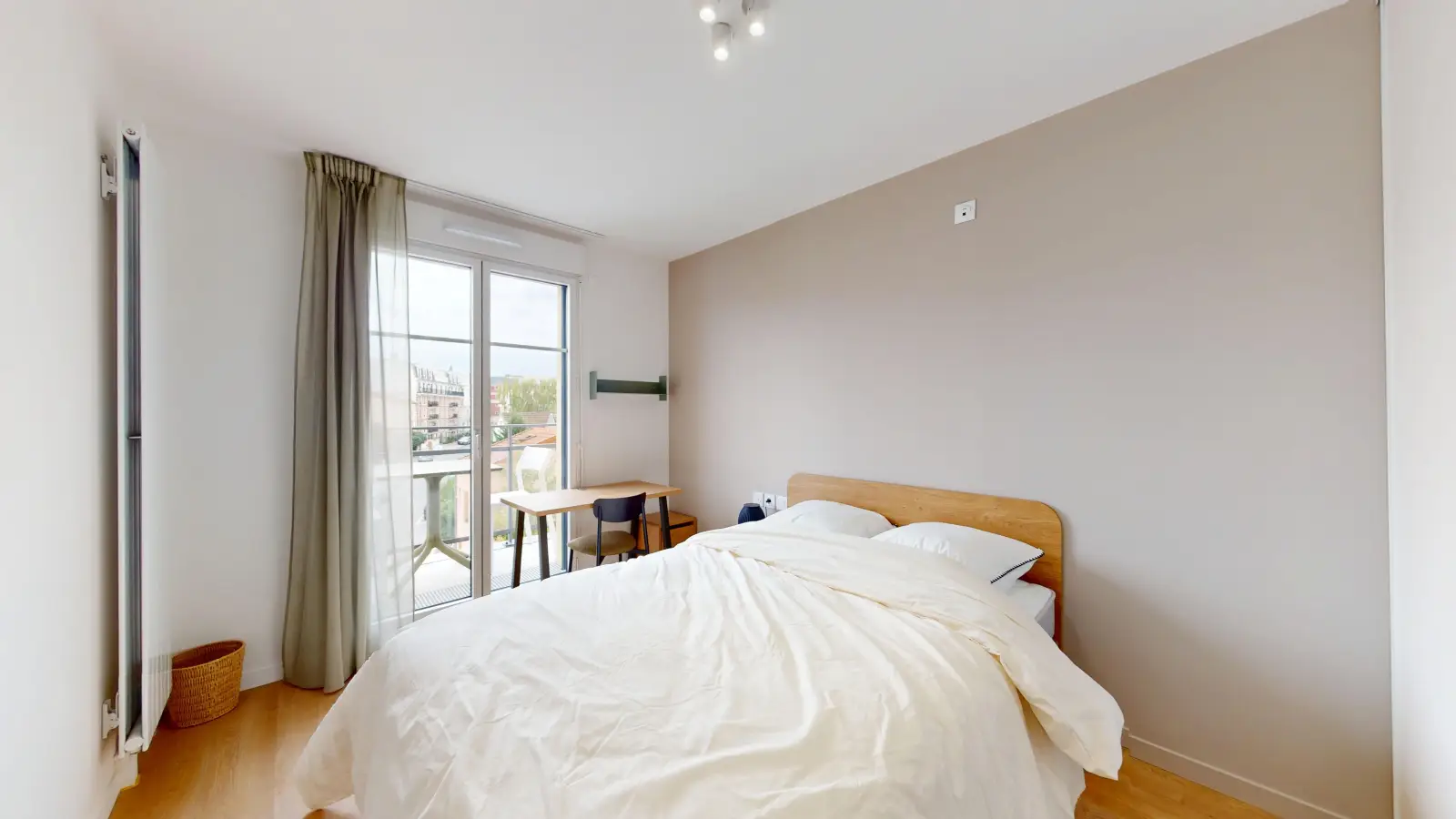 Chambre Rue Hoche à Vanves