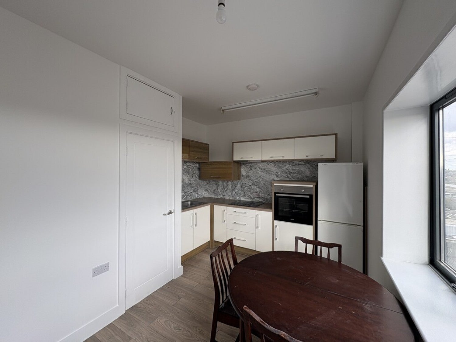 Flat Dickens Road in Ipswich