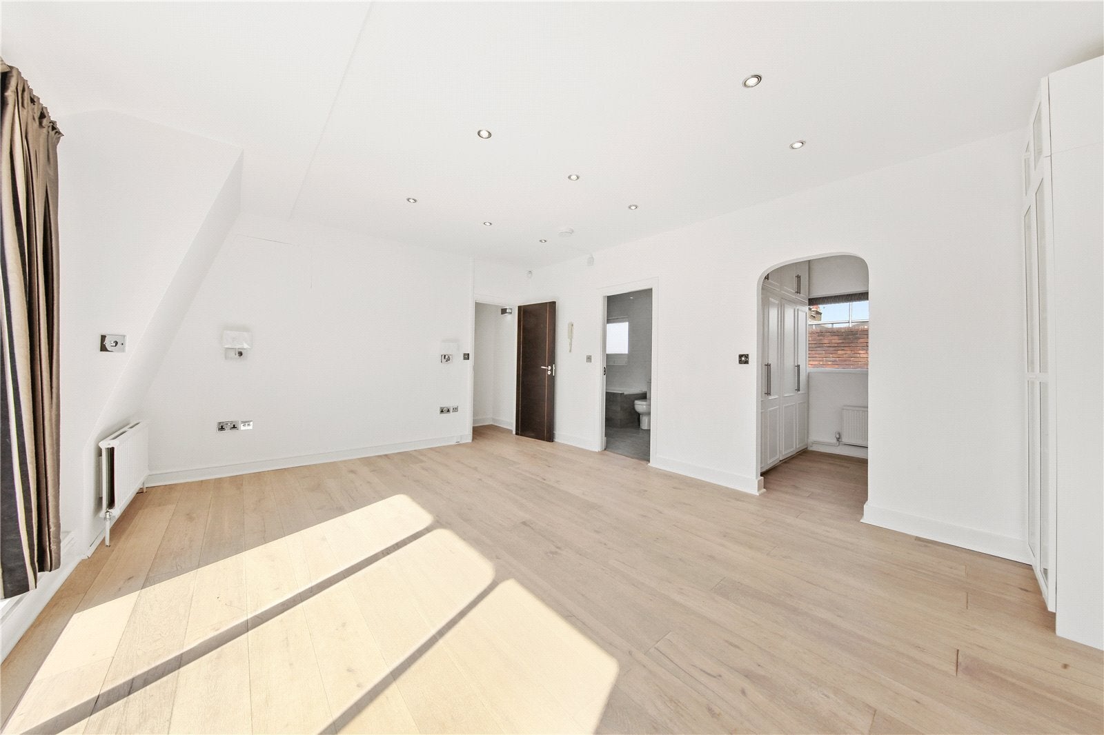 Flat Linhope Street in City of Westminster