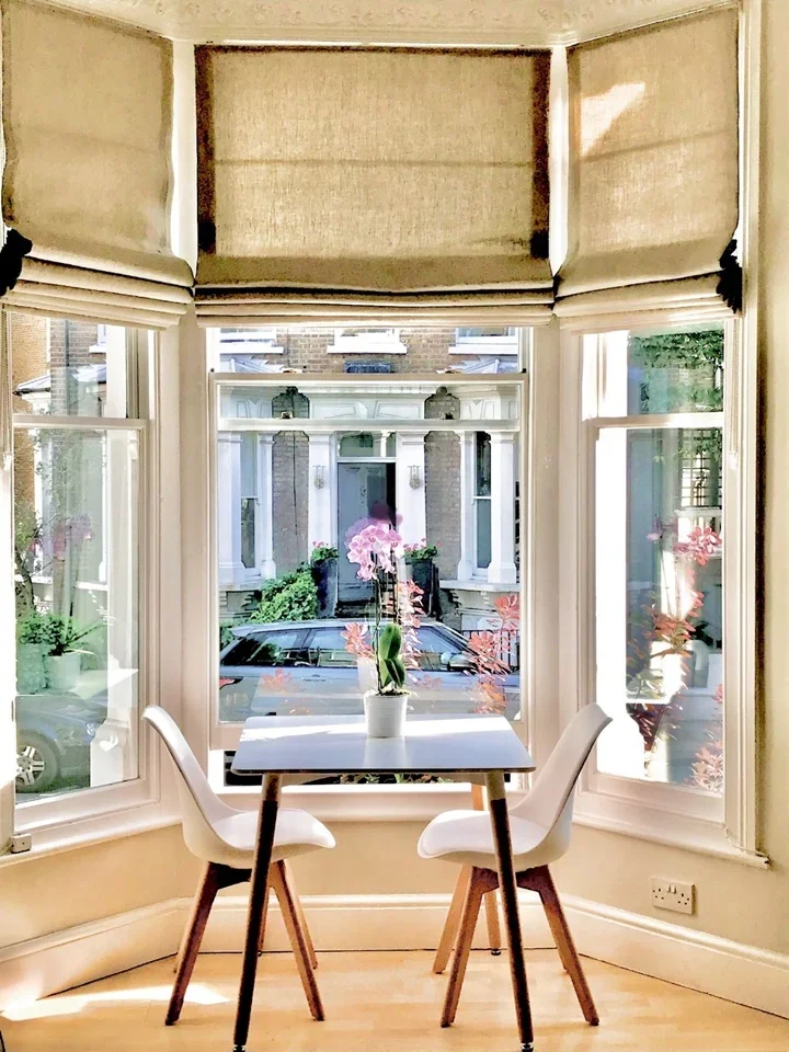 Flat Minford Gardens in Greater London