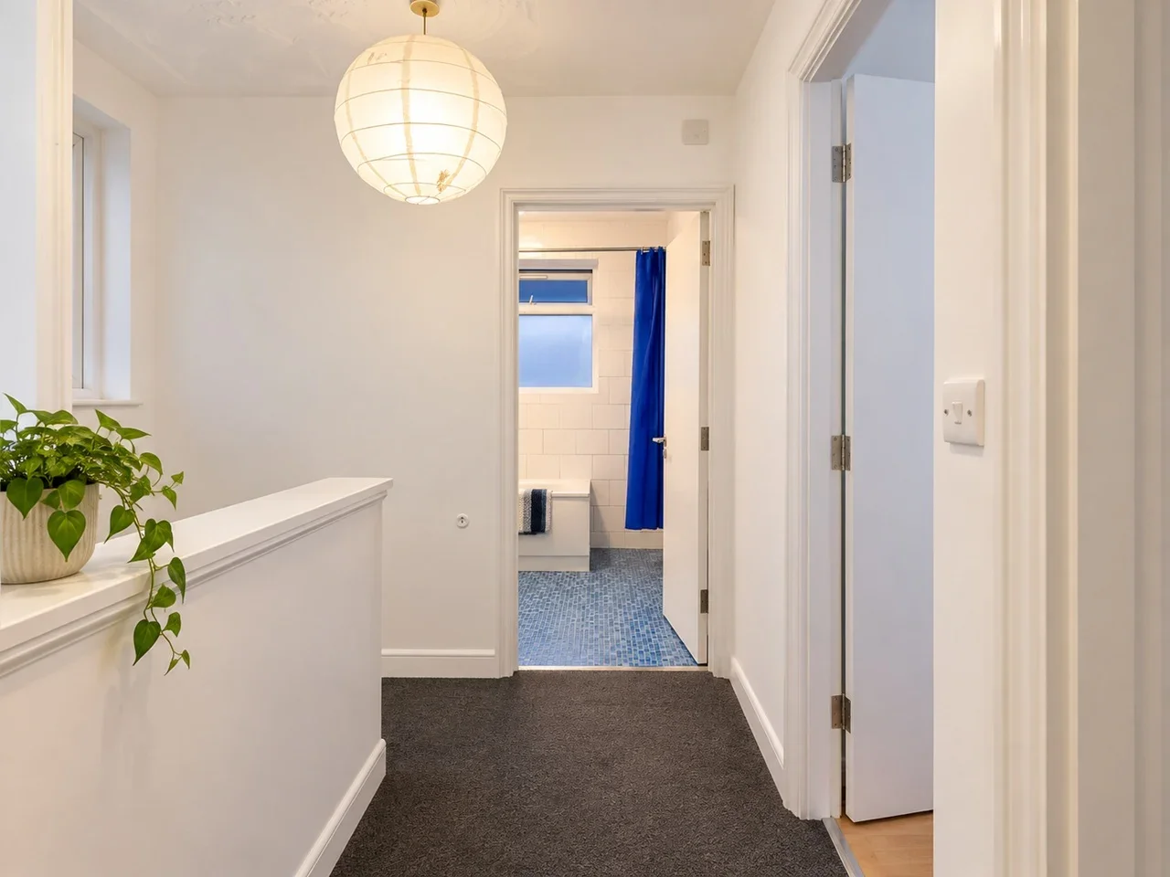 Flat Heath Road in Greater London