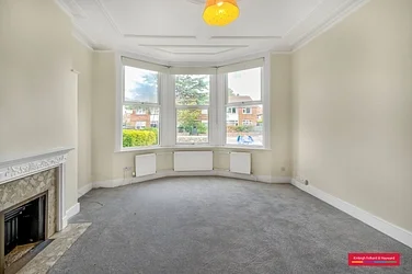 Flat Graywood Court in Greater London